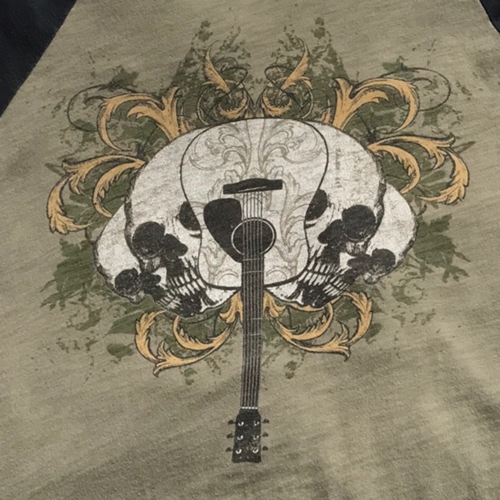Long Sleeve Raglan Graphic Skull Guitar Tee Med